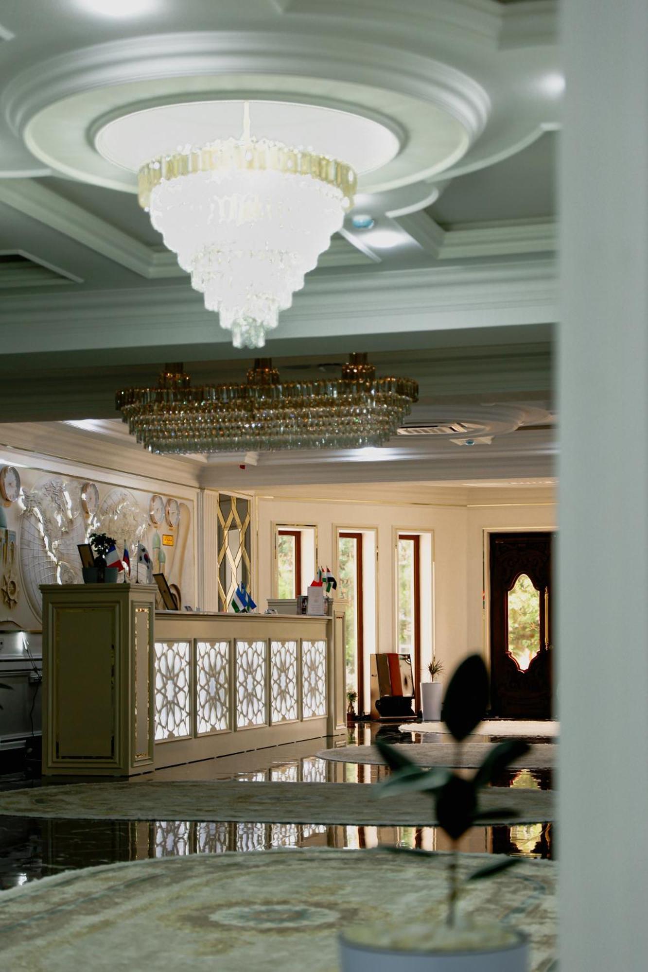 Ko'K Saroy Plaza Hotel ซามาร์คันด์ ภายนอก รูปภาพ