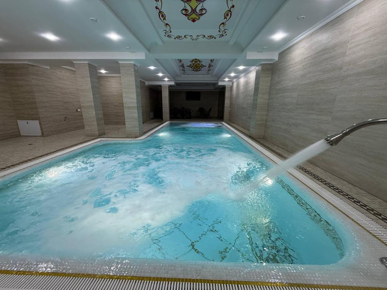 Ko'K Saroy Plaza Hotel ซามาร์คันด์ ภายนอก รูปภาพ